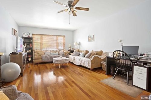 36 Van Winkle Ave, Outwater, NJ 07026-3329
