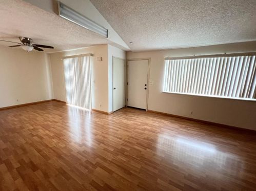 85 Silcreek Dr, San Jose, CA 95116-7002
