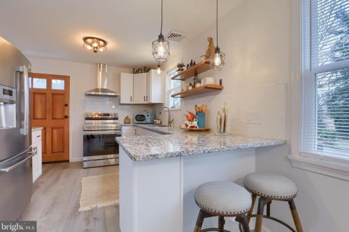 139 Montrose Ave, Lancaster PA  17603-6617 exterior