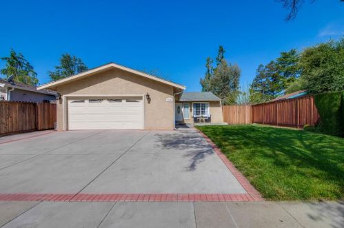 255 Vineyard Dr, San Jose, CA 95119-1865