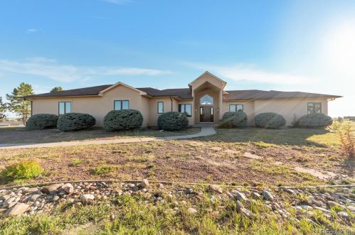 40635 Thunder Hill Rd, Elizabeth, CO 80107-8146