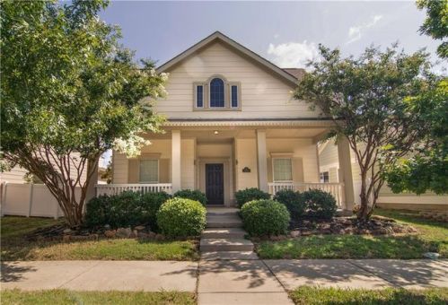 1024 Cotton Exchange Dr, Aubrey, TX 76227-7798