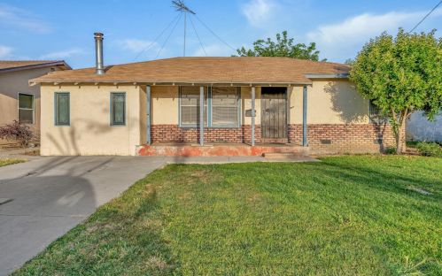 1802 Madera Ave, Dos Palos, CA 93620-2525