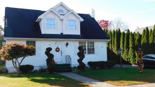 18 Clark St, Pittston, PA 18644-1907