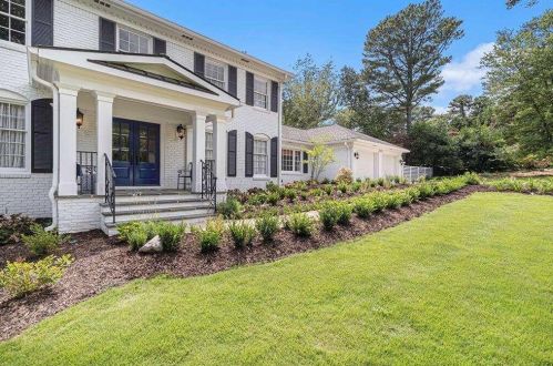 3225 Jett Ferry Ct, Atlanta GA  30350-5415 exterior