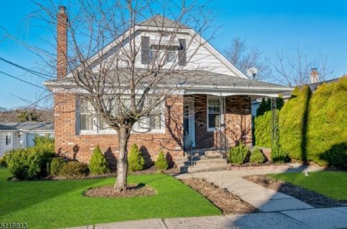 72 Kingsland St, Nutley, NJ 07110-1310