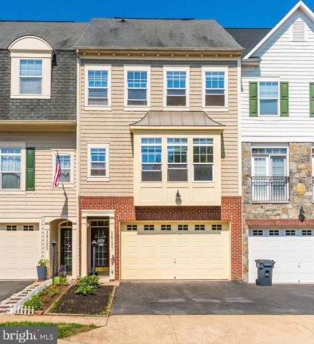 14127 Catbird Dr, Gainesville, VA 20155-5856