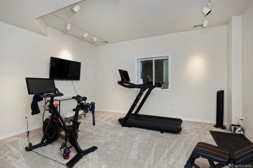 1720 Cottonwood Point Dr, Fort Collins CO  80524-1700 exterior