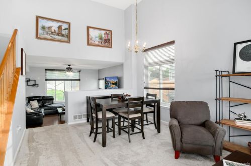 21984 Oxford Pl, Denver CO 80014-5137 exterior