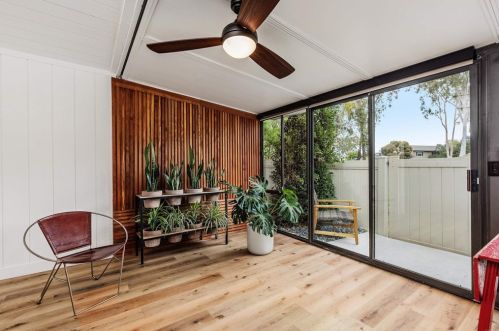 1961 Misty Cir, Encinitas CA  92024-3139 exterior