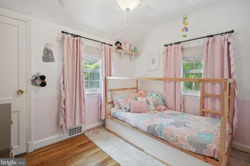 2400 Seminary Rd, Silver Spring MD 20910-1368 exterior