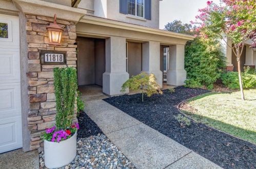 11818 Cobble Brook Dr, Rancho Cordova, CA 95742-8008
