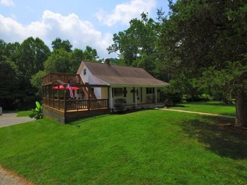2412 Dugspur Rd, Callaway, VA 24067-3016