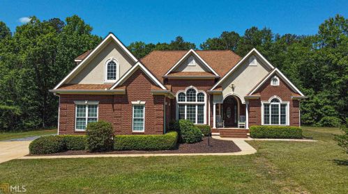 212 Steele Rd, Milner, GA 30257-3530