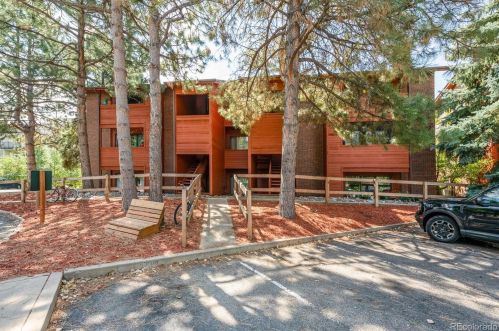 1925 Centennial Dr, Broomfield CO 80027 exterior