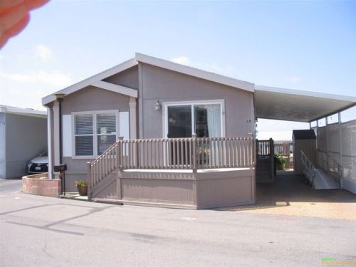 58 Hummingbird Ln, Oceanside, CA 92057-6450