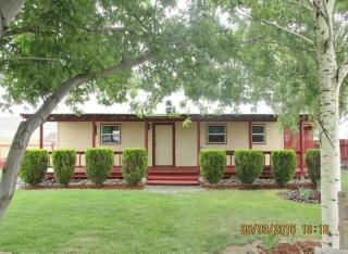 1131 Huntzinger Rd, Selah, WA 98942-9026