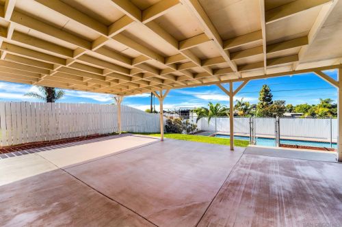 1030 Helix Ave, Chula Vista CA  91911-2232 exterior