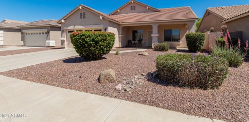 6918 Sophie Ln, Laveen, AZ 85339-3418