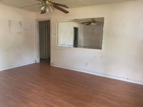 2218 Farola Dr, Dallas TX  75228-2228 exterior