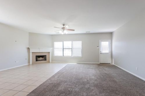 8015 Tarrytown Crossing Dr, Conroe TX  77304-6821 exterior