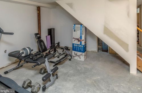 123 Park Ave, Trenton NJ 08610-5012 exterior