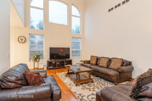1500 Misty Ln, Lemont IL  60490-2035 exterior