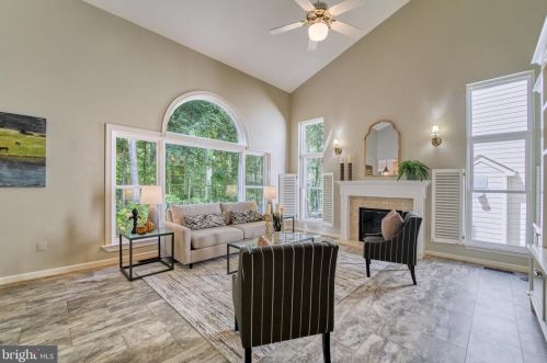 14 Stratford Garden Ct, Silver Spring MD 20904-1560 exterior