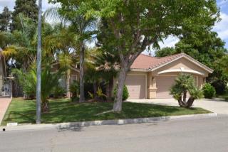 6026 Minarets Ave, Fresno, CA 93722-2894