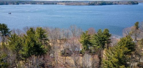 393 Dover Point Rd, Dover, NH 03820-4617