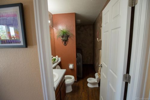 5294 Dearborn St, Denver CO 80239-6037 exterior