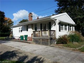 6166 Parkwood Rd, Concord Township, OH 44060-3730