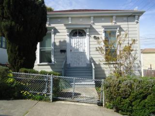 1011 Sacramento St, Vallejo, CA 94590-5150