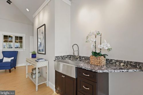 755 Dividing Rd, Severna Park MD 21146-4324 exterior