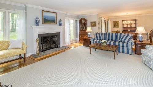 7 Osprey, Hackettstown NJ  07840-2726 exterior