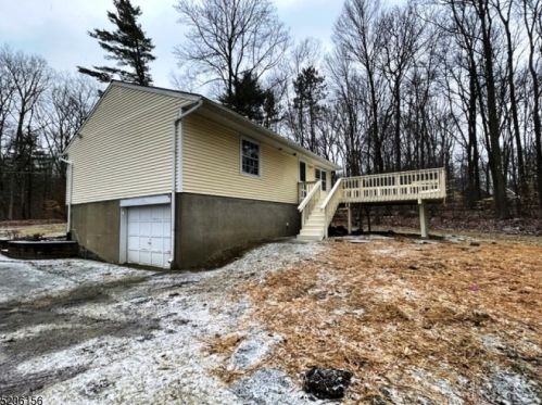 33 Blueberry Hill Rd, Fredon, NJ 07860-6445