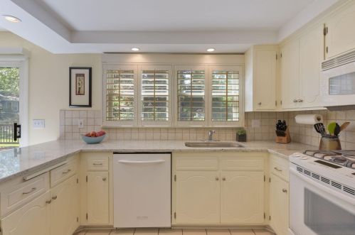 3216 Gettysburg Ave, Minneapolis MN  55426-3722 exterior