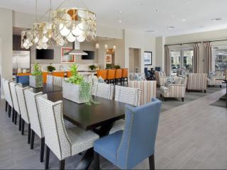 1401 Melrose Dr, Vista CA  92083 exterior