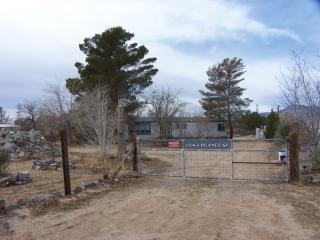 1343 Planet St, Ridgecrest, CA 93555-8461