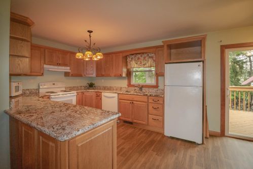 157 Vista Ter, Sycamore IL  60178-1553 exterior