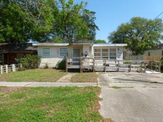 1412 Clay St, Kenner LA  70062-6532 exterior