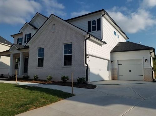 200 Carmichael Dr, Holly Springs, GA 30115