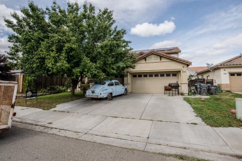 25748 Gable Ct, Esparto, CA 95627-2219