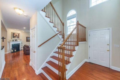 115 Dogwood Way, Hackettstown, NJ 07840-4849