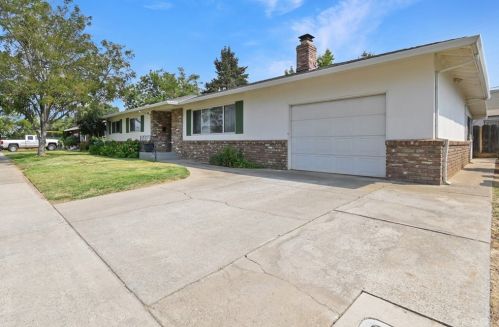 223 Vista Del Rio St, Gridley, CA 95948-2223
