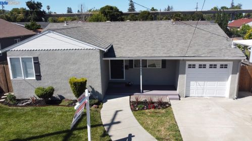 17947 Haven St, Hayward, CA 94541-1458