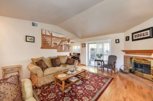 20051 Lorena Pl, Hayward, CA 94546-4335