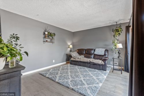 1056 Carmel Ct, Saint Paul MN  55126-5877 exterior