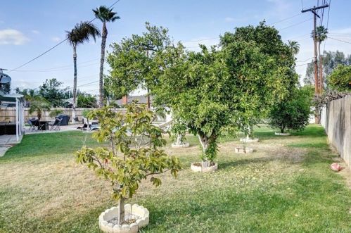 4310 Cecilia Ct, Riverside CA  92503-2711 exterior