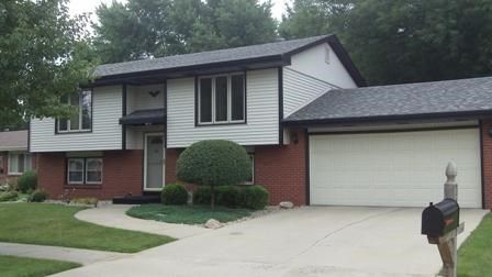 1115 Mallard Dr, Bradley, IL 60915-1321